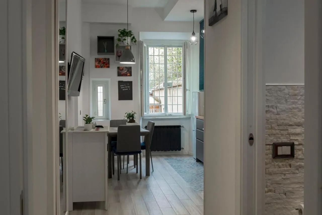 Flavia'S House Roma Apartment Italy